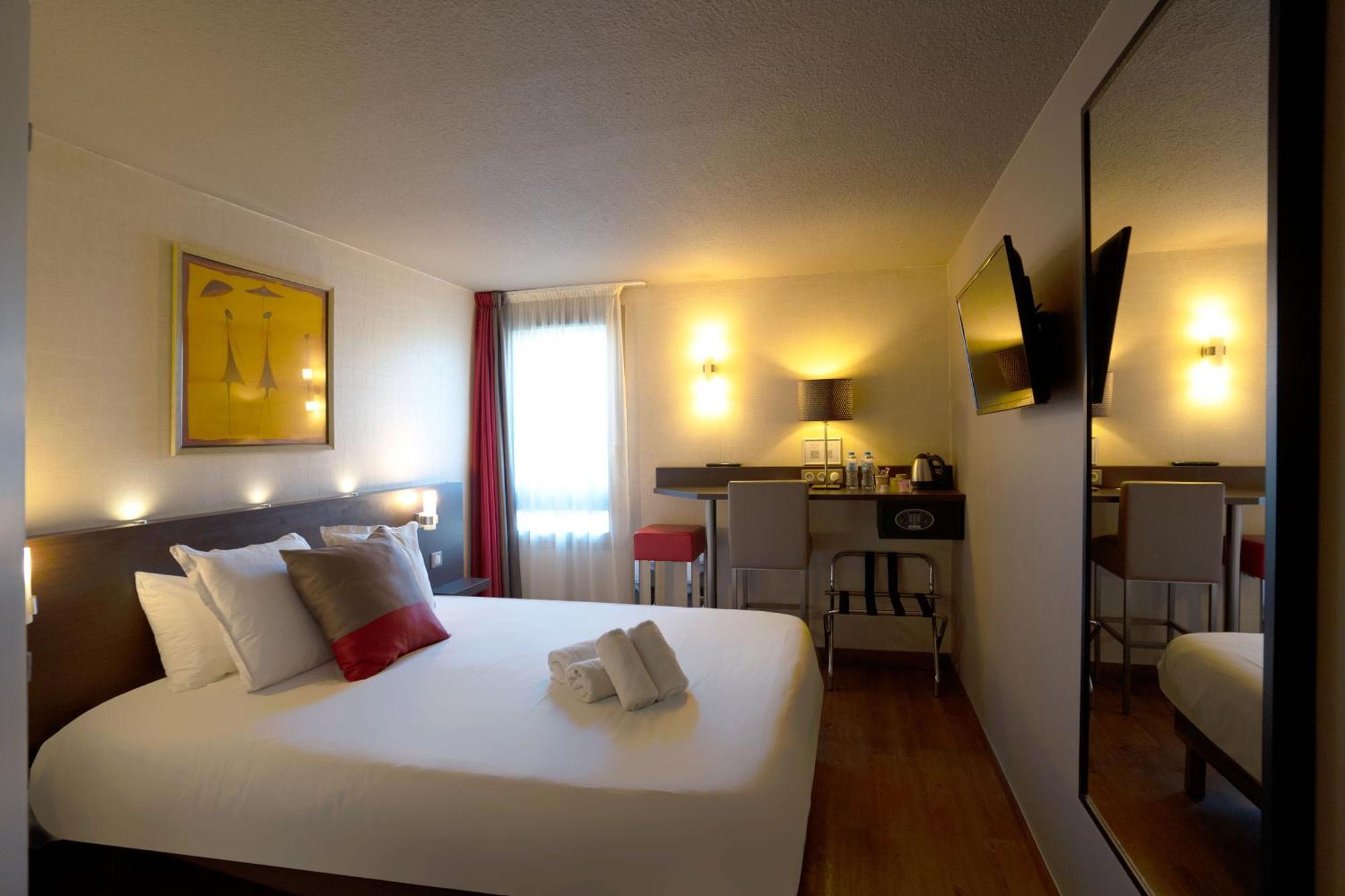 Best Western L'Atelier 117 Maubeuge Zewnętrze zdjęcie