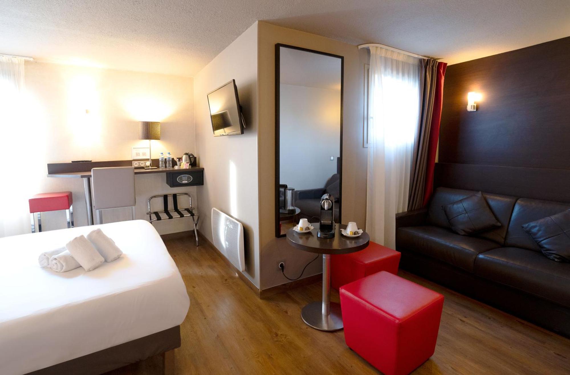 Best Western L'Atelier 117 Maubeuge Zewnętrze zdjęcie